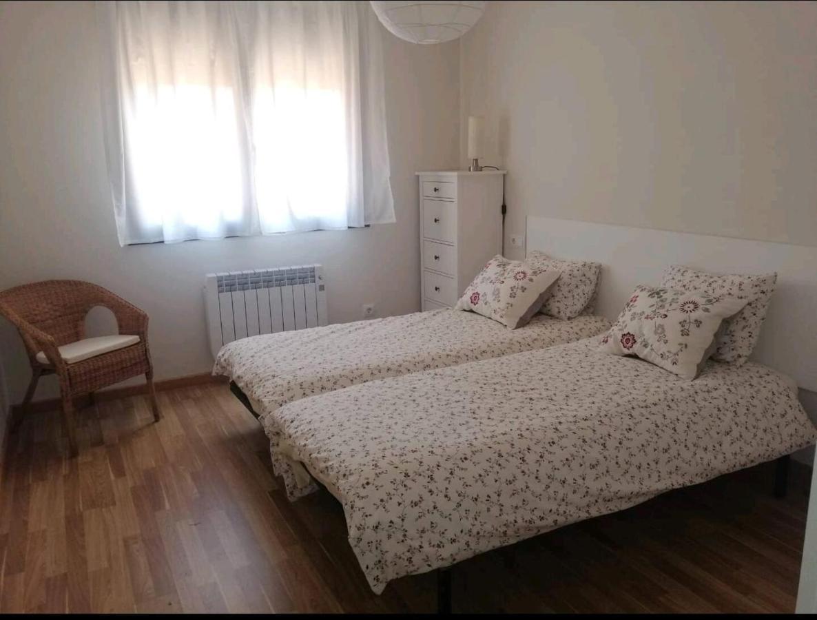 Apartamento La Montanesa En Ainsa, Bonito Apartamento Con Grande Terraza Luaran gambar